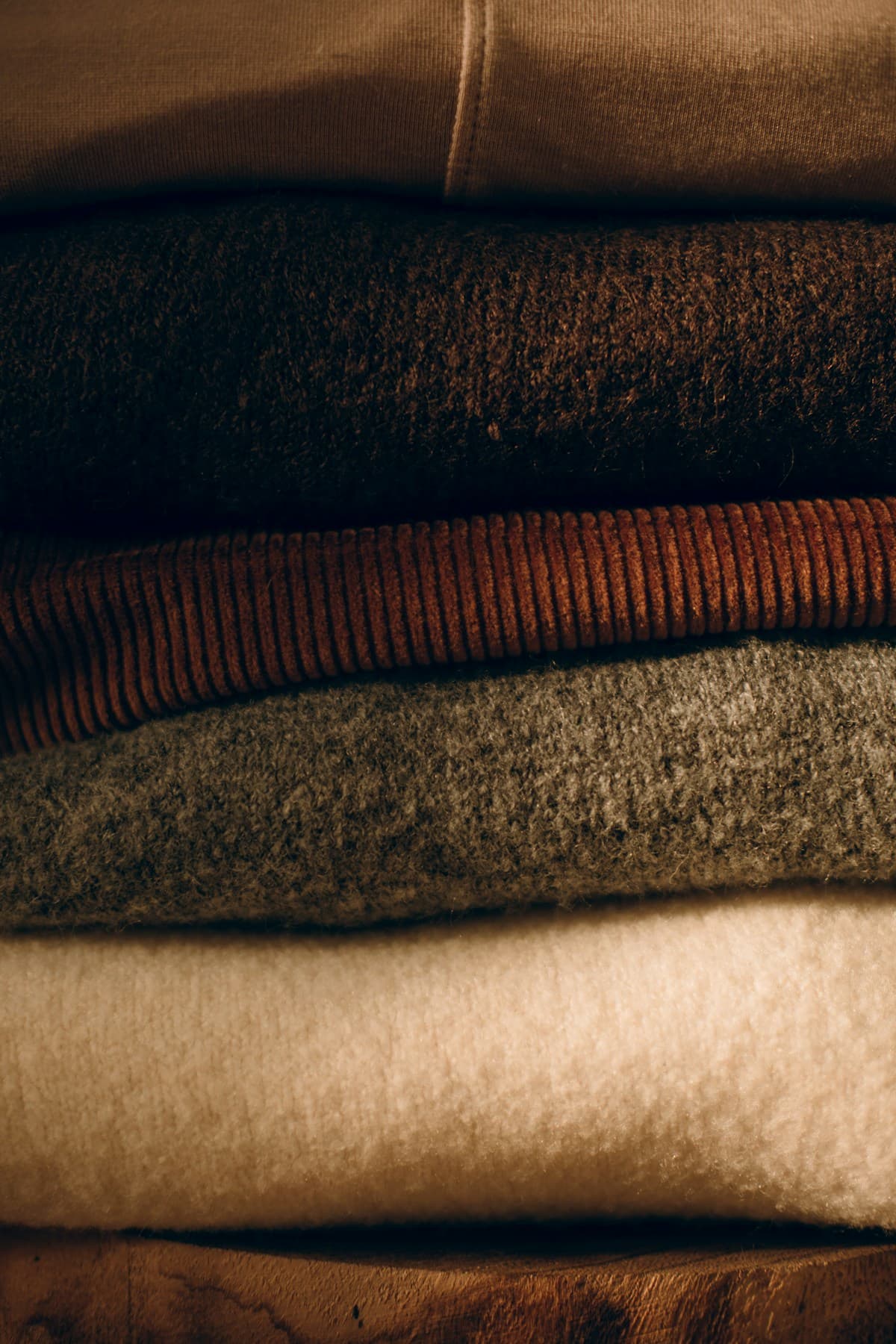 Sweater Bruma — detalle de la prenda